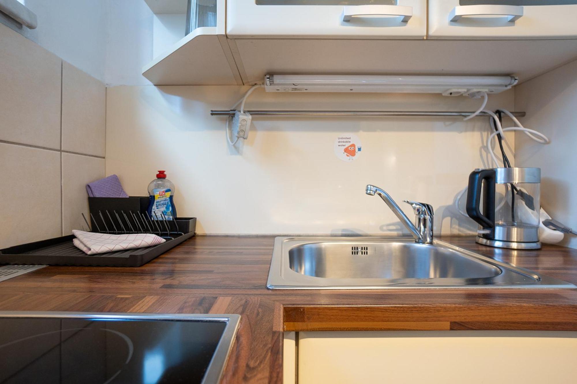 Apartment With A Private Terrace Located Right Near Belvedere Castle, 15 Minutes Away From Stephansdom Wien Eksteriør billede
