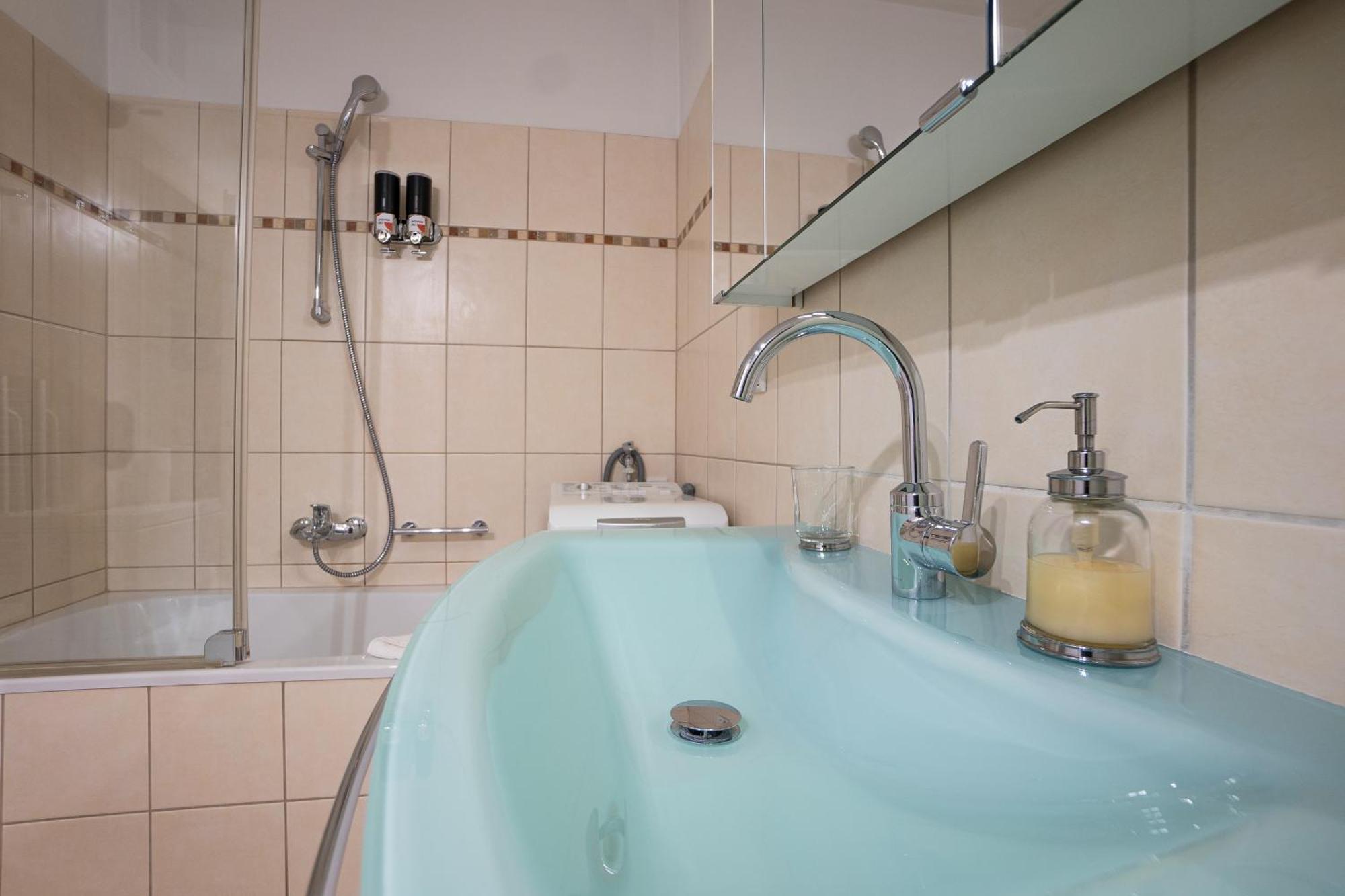 Apartment With A Private Terrace Located Right Near Belvedere Castle, 15 Minutes Away From Stephansdom Wien Eksteriør billede